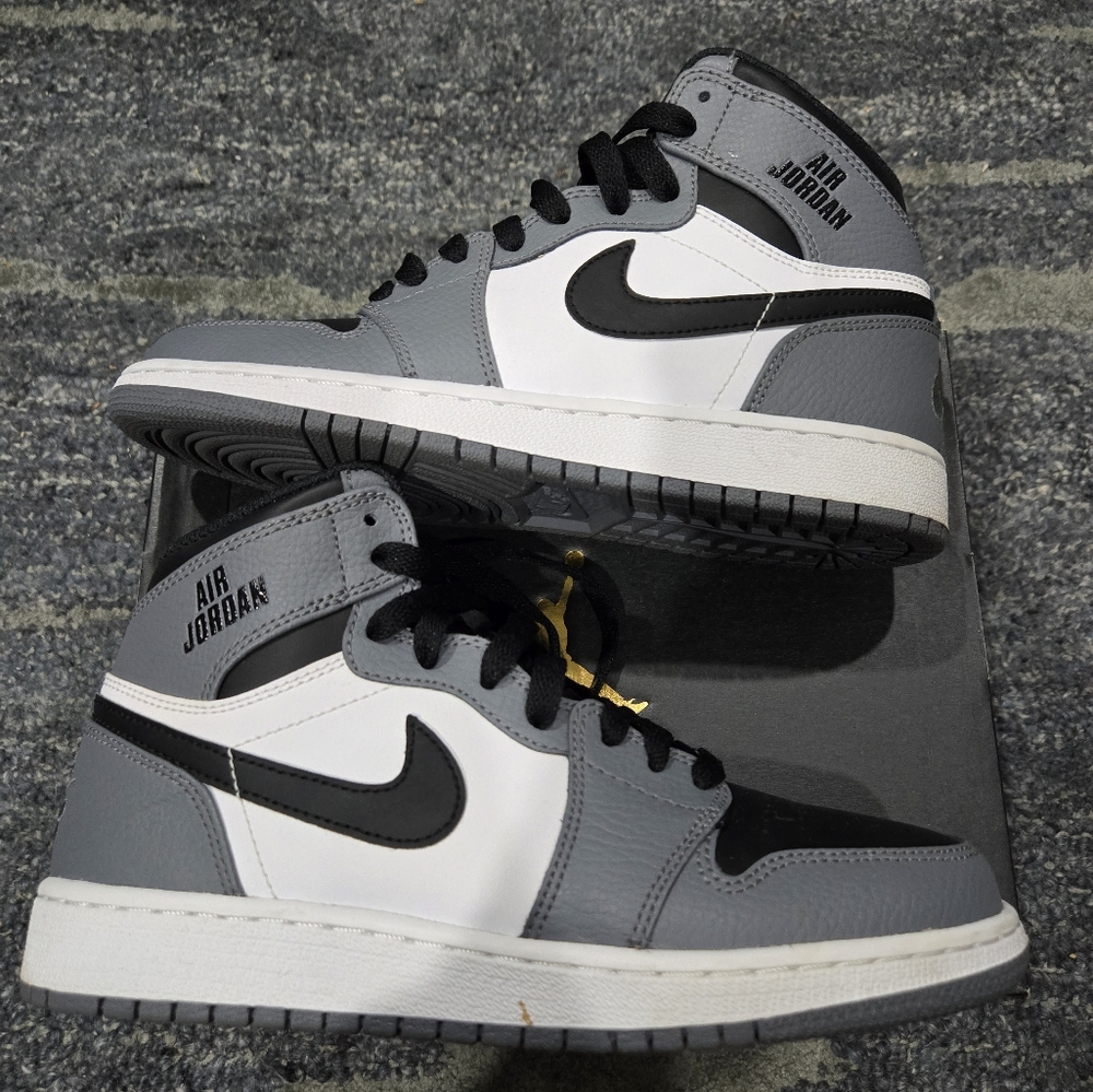 Nike Air Jordan 1 Retro High BG Cool Gray - Size 4.5Y